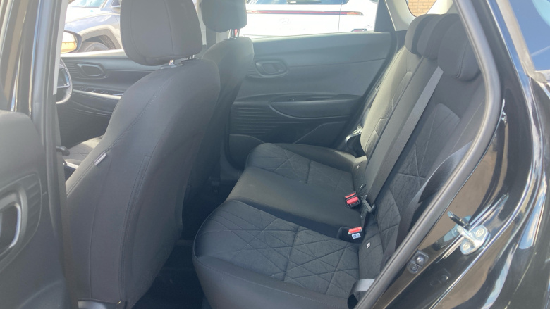 Hyundai BAYON 1.0 TGDi 48V MHEV SE Connect 5dr Petrol Hatchback